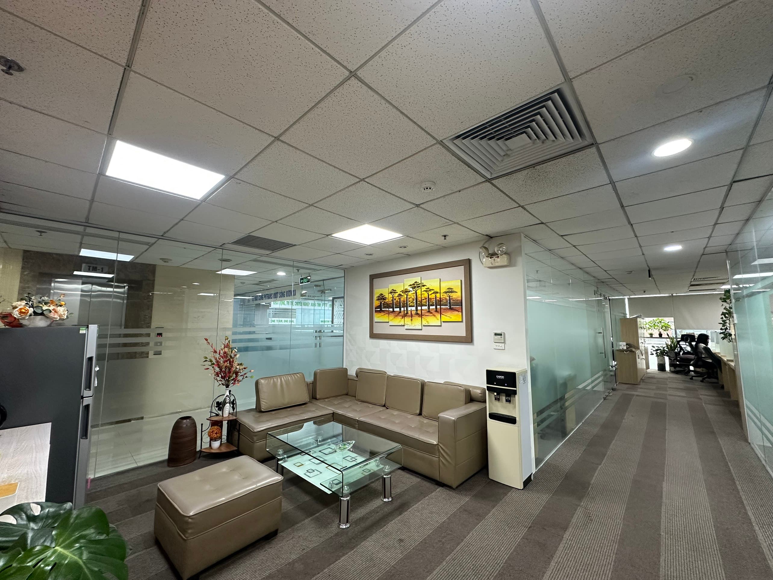 Sảnh chờ — khu vực tiếp khách